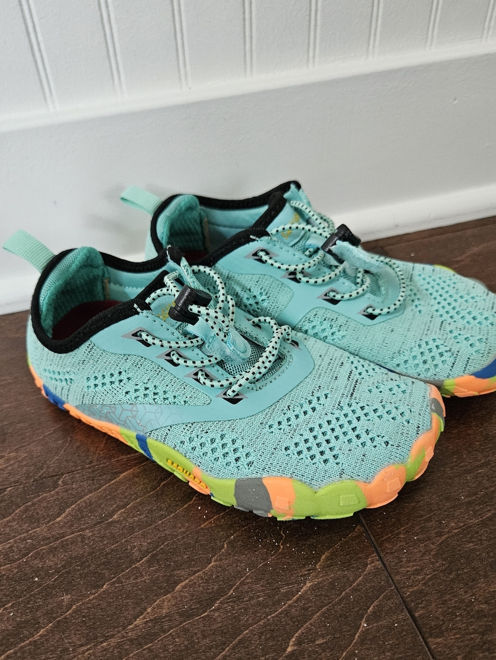 Saguaro Barefoot Water Shoes Size 31 EU (13 US) In Teal